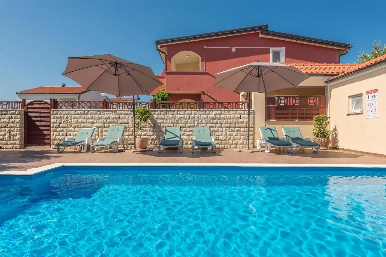 Kaktus Apartment Vir