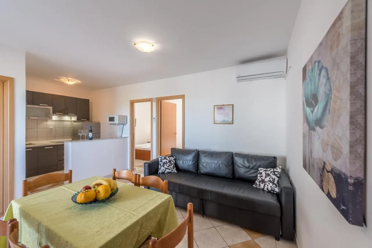 Kaktus Apartment Vir Croatia